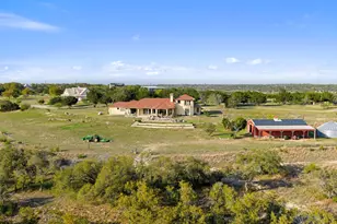 733 Dawn View, Dripping Springs, TX 78620 - Photo 34