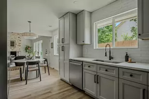 7107 Teaberry Dr, Austin, TX 78745 - Photo 18