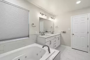 102 Bosque Dr, Hutto, TX 78634 - Photo 22