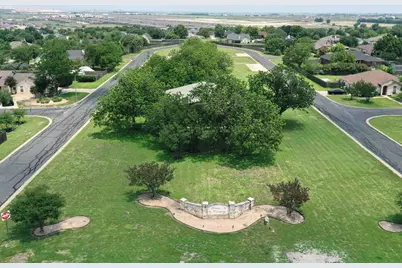 102 Bosque Drive, Hutto, TX 78634 - Photo 40