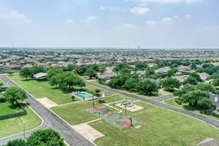 102 Bosque Dr, Hutto, TX 78634 - Photo 38