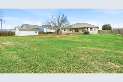 102 Bosque Drive, Hutto, TX 78634 - Photo 32
