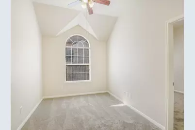 12808 Appaloosa Chase Drive, Austin, TX 78732 - Photo 10