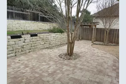 12808 Appaloosa Chase Drive, Austin, TX 78732 - Photo 18