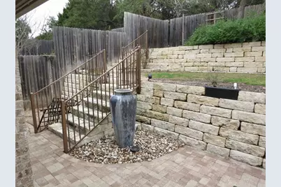 12808 Appaloosa Chase Drive, Austin, TX 78732 - Photo 20