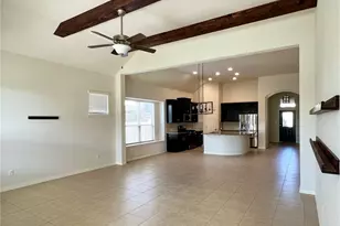 133 Salt Fork Dr, Liberty Hill, TX 78642 - Photo 10