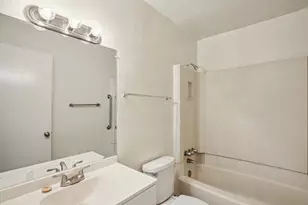 2810 Cypress Bend Cir, Bryan, TX 77801 - Photo 10