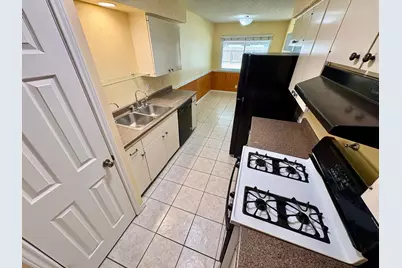 11600 Elk Park Trail, Austin, TX 78759 - Photo 26