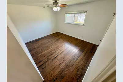 11600 Elk Park Trail, Austin, TX 78759 - Photo 10