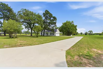 1145 W County Road 415, Lexington, TX 78947 - Photo 4