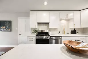 1601 Northridge Dr, Austin, TX 78723 - Photo 6