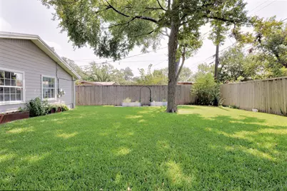 1601 Northridge Drive, Austin, TX 78723 - Photo 34