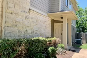 14600 Walt Whitman Trail, Pflugerville, TX 78660 - Photo 2