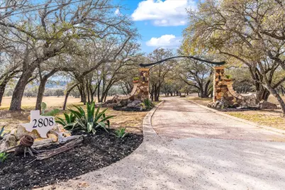 2808 & 2804 Fall Creek Estates Drive, Spicewood, TX 78669 - Photo 32