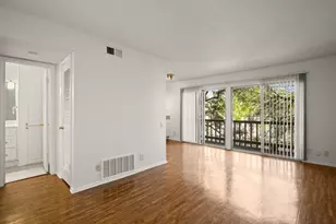 620 S 1st St, Austin, TX 78704 - Photo 4