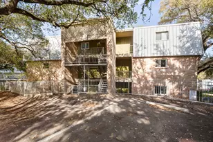 620 S 1st St, Austin, TX 78704 - Photo 2