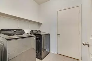 262 Martha Dr, Buda, TX 78610 - Photo 12