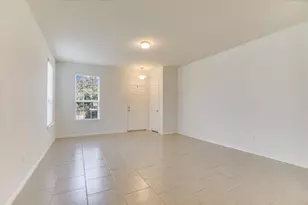 262 Martha Dr, Buda, TX 78610 - Photo 4