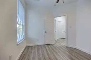 15218 Parrish Ln, Austin, TX 78725 - Photo 32