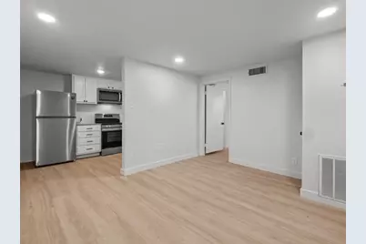 525 W Houston Street #525, Tyler, TX 75702 - Photo 2