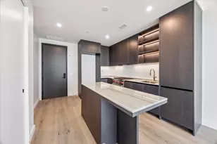 610 Davis St, Austin, TX 78701 - Photo 2