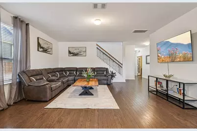 221 Bonnet Boulevard, Georgetown, TX 78628 - Photo 4