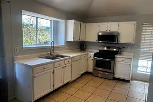 612 David Curry Dr, Round Rock, TX 78664 - Photo 24