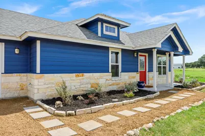 639 Blackbuck Ridge Drive, Lampasas, TX 76550 - Photo 2