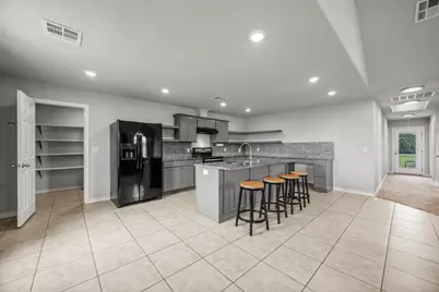 639 Blackbuck Ridge Drive, Lampasas, TX 76550 - Photo 6