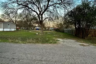 2011 Water St, Bastrop, TX 78602 - Photo 1