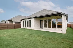 315 Foxfire Cv, Lockhart, TX 78644 - Photo 24