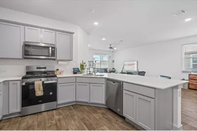 3001 Egan Drive, Pflugerville, TX 78660 - Photo 4