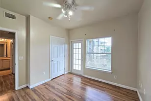 2320 Gracy Farms Ln, Austin, TX 78758 - Photo 14
