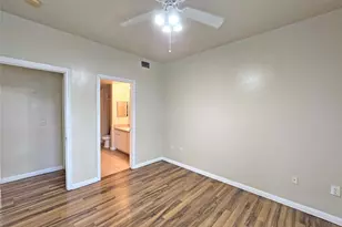 2320 Gracy Farms Ln, Austin, TX 78758 - Photo 16