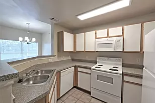2320 Gracy Farms Ln, Austin, TX 78758 - Photo 2