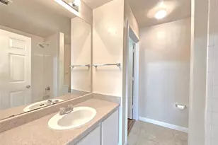 2320 Gracy Farms Ln, Austin, TX 78758 - Photo 8