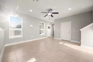 1501 Roseburg Dr, Austin, TX 78754 - Photo 6