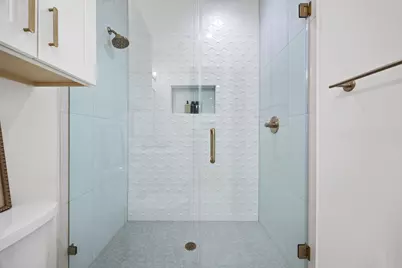 1004 Fiesta Street #1, Austin, TX 78702 - Photo 18