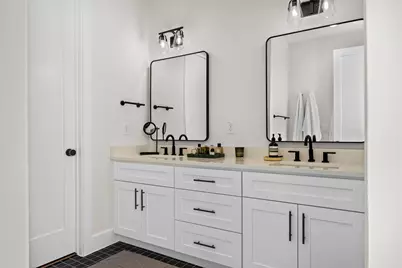 1004 Fiesta Street #1, Austin, TX 78702 - Photo 28