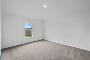 18308 Stellers Sea St, Elgin, TX 78621 - Photo 4