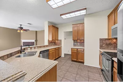 6661 Ruxton Lane, Austin, TX 78749 - Photo 8