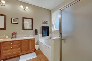 6661 Ruxton Ln, Austin, TX 78749 - Photo 16