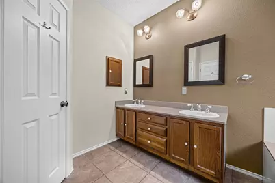 6661 Ruxton Lane, Austin, TX 78749 - Photo 14