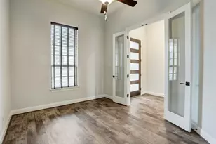 2017 Hawkes Cove, Leander, TX 78641 - Photo 2