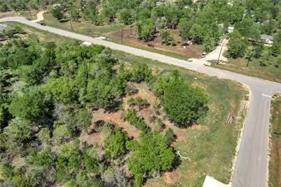 114 Empire Street, Elgin, TX 78621 - Photo 20