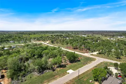 114 Empire Street, Elgin, TX 78621 - Photo 4