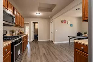 6707 Santos St, Austin, TX 78741 - Photo 18