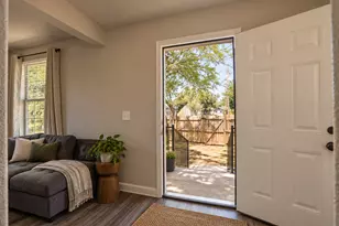 6707 Santos St, Austin, TX 78741 - Photo 16