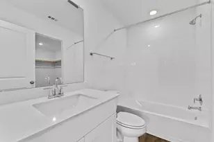 137 Union Pacific Dr, Cedar Creek, TX 78612 - Photo 34