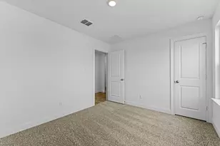 137 Union Pacific Dr, Cedar Creek, TX 78612 - Photo 24